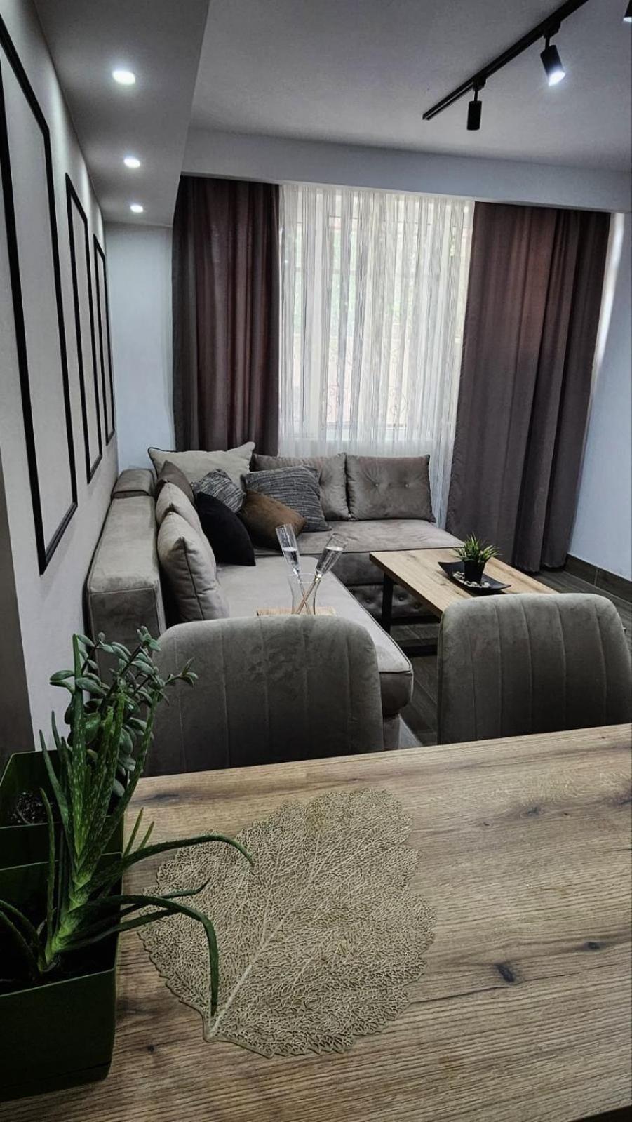 Madesa Apartment Скоп'є Екстер'єр фото
