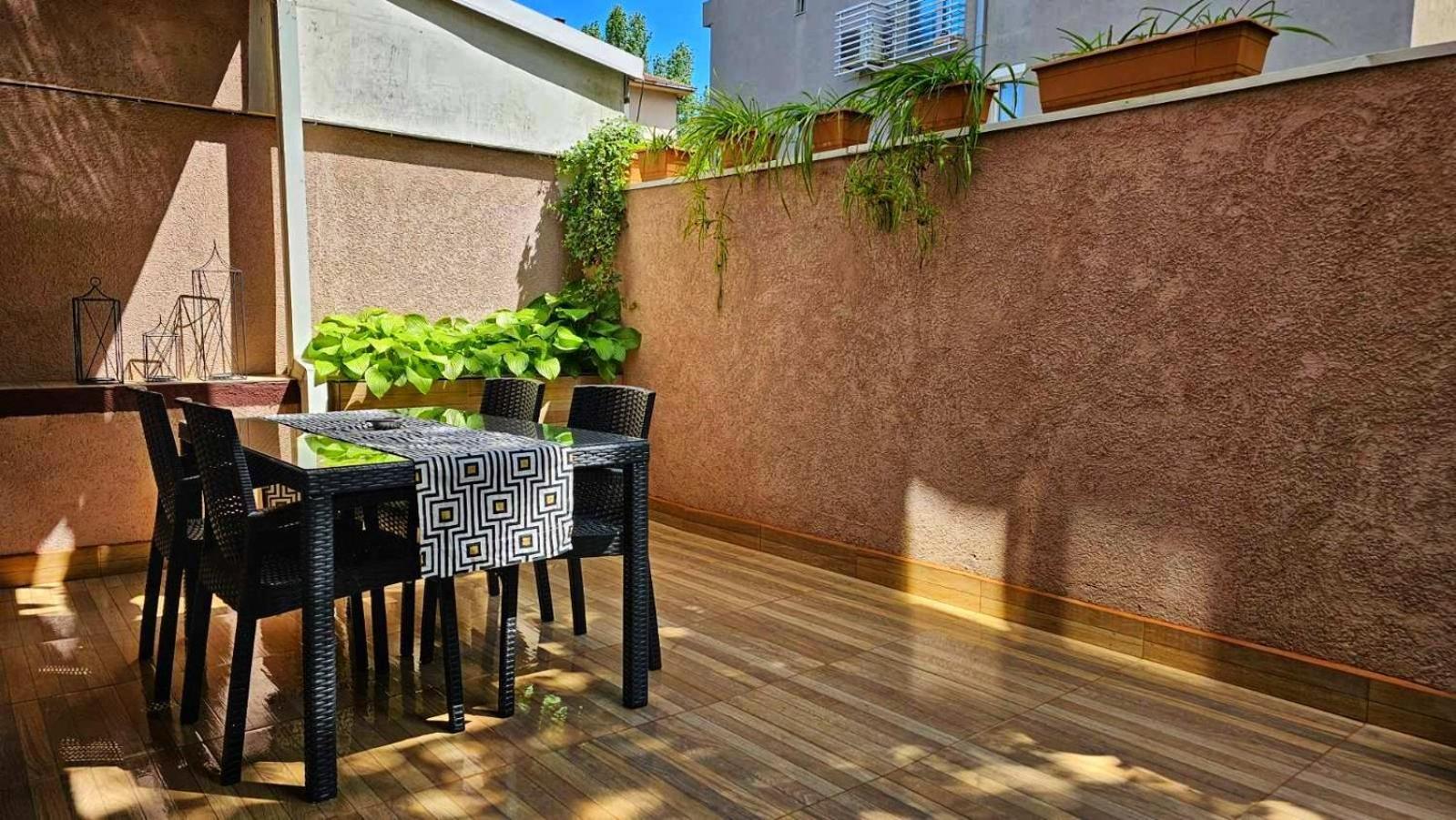 Madesa Apartment Скоп'є Екстер'єр фото